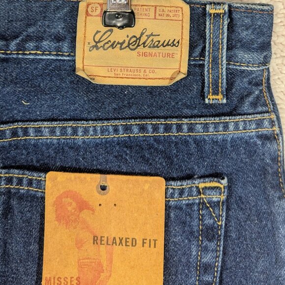 Levi Strauss Signature Jeans Womens Misses 16 Short Relaxed Fit Tapered Leg - Picture 5 of 6